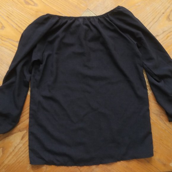 Black Blouse - Picture 2 of 8